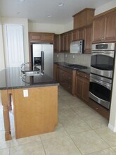 13507 Blue Lace tr in San Diego, CA - Building Photo - Building Photo