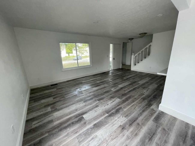 5265 Captains Ct in Columbus, OH - Building Photo - Building Photo