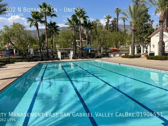 902 Botanica Ln in Azusa, CA - Building Photo - Building Photo