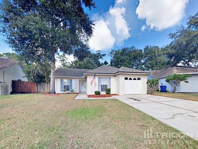 1028 Hardwood Dr in Valrico, FL - Building Photo - Building Photo