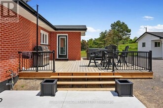 8803 Dale Rd in Cobourg, ON - Building Photo - Building Photo