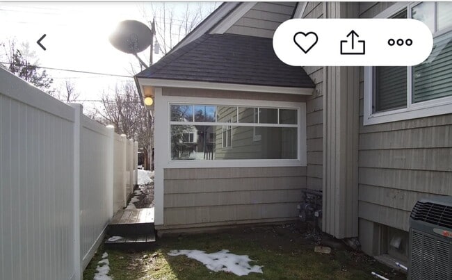 908 E Sherman Ave, Unit 908 E Sherman ave