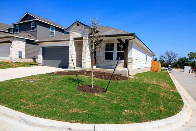 property at 900 Limestone Shls Rd