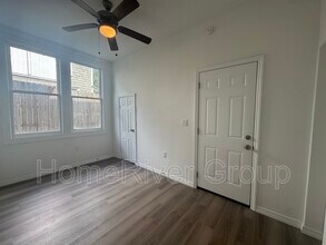 1616 Willow Branch Ave in Jacksonville, FL - Building Photo - Building Photo