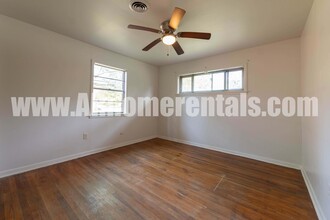 421 Angus St in Conway, AR - Building Photo - Building Photo