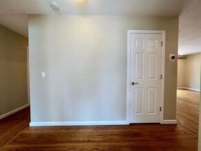 1183 Crespi Dr in Pacifica, CA - Building Photo - Building Photo