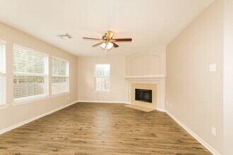 22930 Highland Estates Ct in Conroe, TX - Building Photo - Building Photo