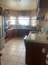 90 N Anderson Ave in Clovis, CA - Building Photo - Building Photo