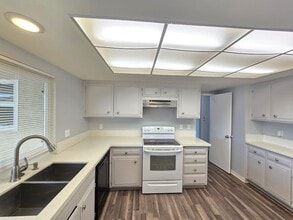 10616 Proctor Blvd in California City, CA - Building Photo - Building Photo