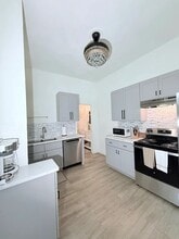 2512 Sarah St in Pittsburgh, PA - Building Photo - Building Photo