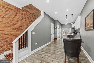 1934 E Lafayette Ave in Baltimore, MD - Building Photo - Building Photo