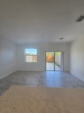 24839 SW 113th Pl in Princeton, FL - Foto de edificio - Building Photo