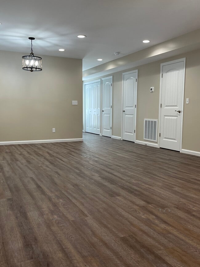 713 Adkins St, Unit 713 in Corbin, KY - Building Photo - Building Photo