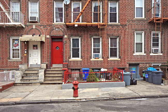 353 63rd St in Brooklyn, NY - Building Photo - Building Photo