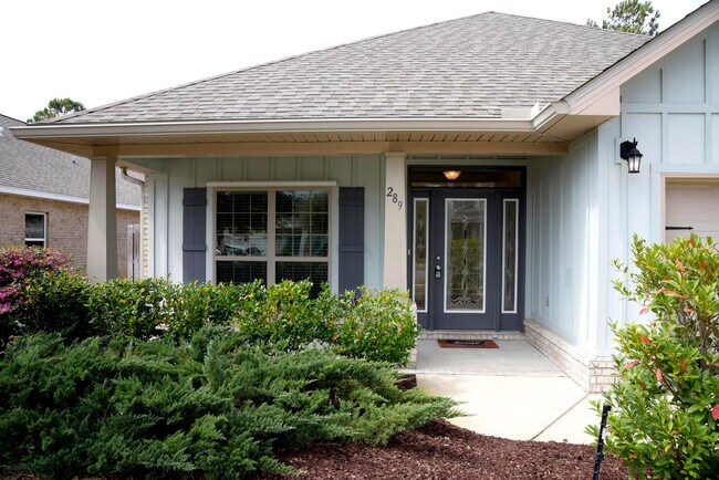 289 Dickens Dr in Freeport, FL - Building Photo - Building Photo