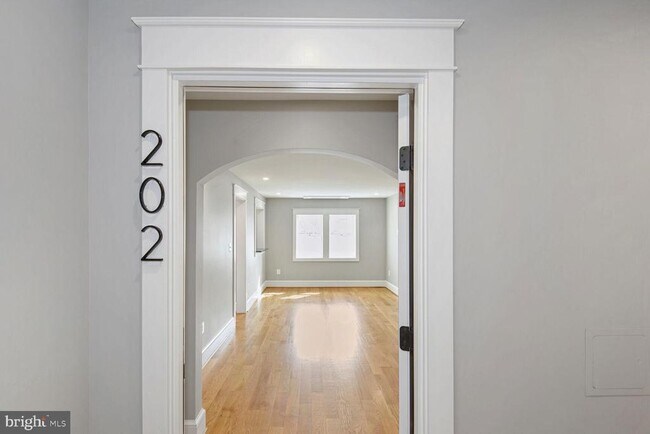 property at 11 S Madison St