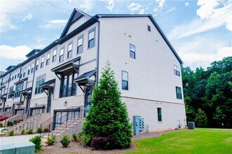 1130 Provence Ln in Decatur, GA - Building Photo - Building Photo