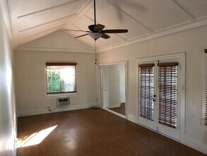4648 Kahala Ave in Honolulu, HI - Building Photo - Building Photo