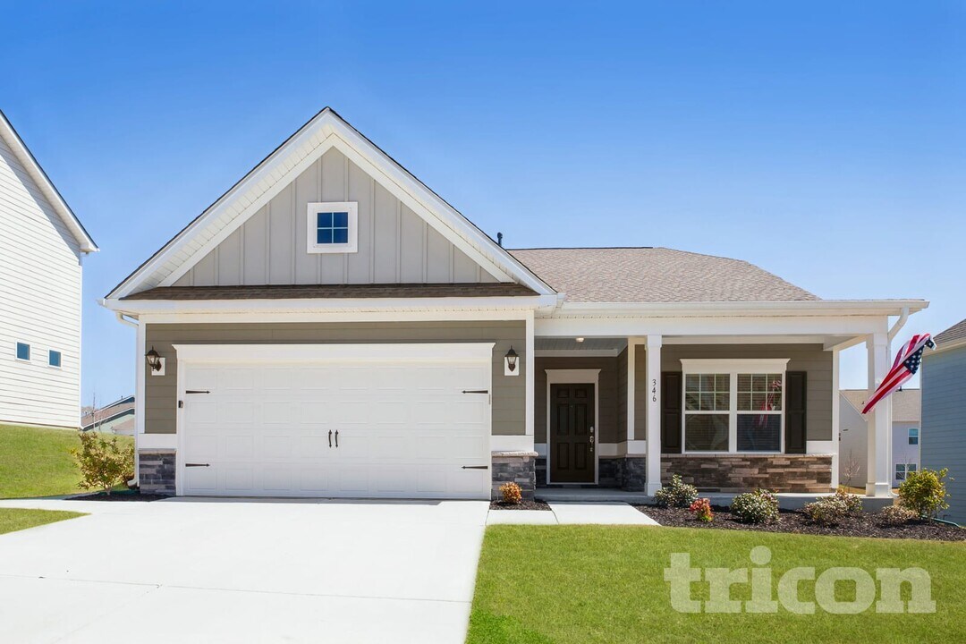 346 Crandon Rd in Mount Holly, NC - Building Photo