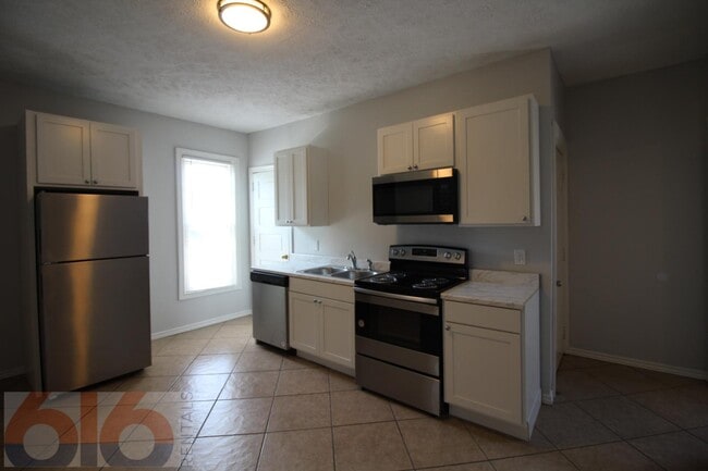 27 National Ave SW in Grand Rapids, MI - Building Photo - Building Photo