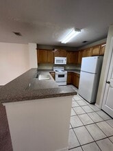 211 Johnson Ct in Crestview, FL - Building Photo - Building Photo