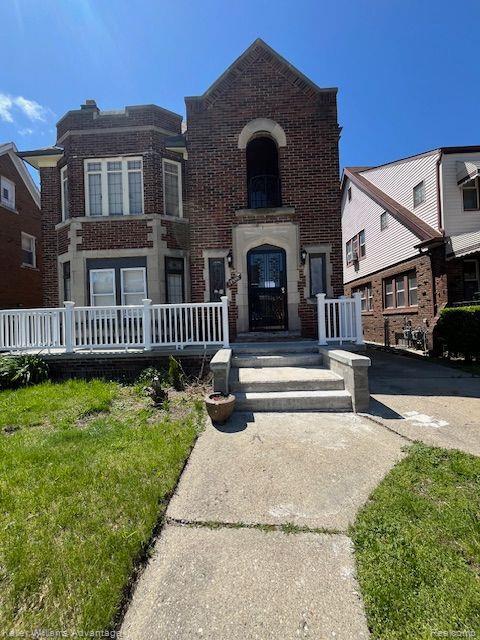 17559 Santa Rosa Dr in Detroit, MI - Building Photo