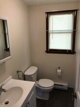 811 Alma Pl, Unit 813 in Endicott, NY - Building Photo - Building Photo