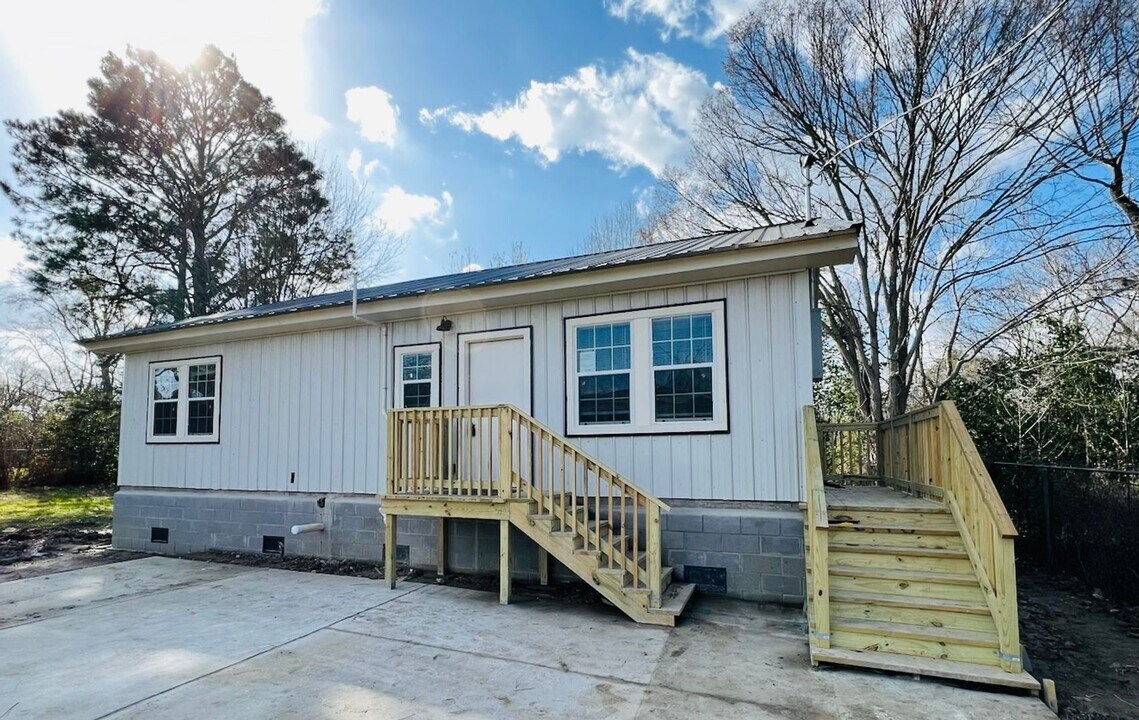 1219 N 44th St in Baton Rouge, LA - Building Photo