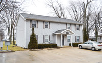 1200 Illinois 140 in Greenville, IL - Foto de edificio - Building Photo