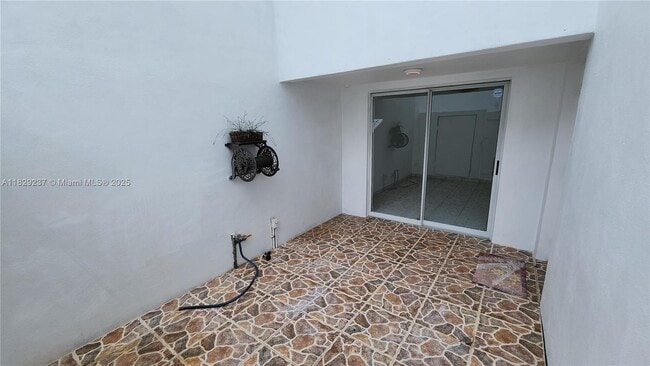 5060 Elmhurst Rd in West Palm Beach, FL - Building Photo - Building Photo