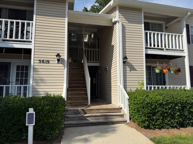5619 Hornaday Rd in Greensboro, NC - Building Photo - Building Photo