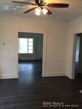 4211 Valley Rd-Unit -Down in Cleveland, OH - Building Photo - Building Photo