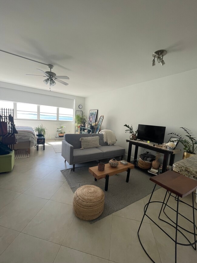 property at 999 Brickell Bay Dr