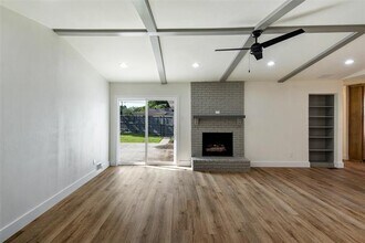 13880 Far Hills Ln in Dallas, TX - Building Photo - Building Photo