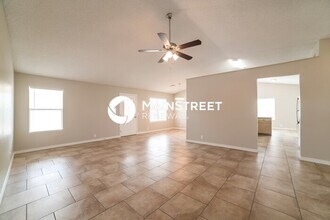 8115 W Krall St in Glendale, AZ - Foto de edificio - Building Photo
