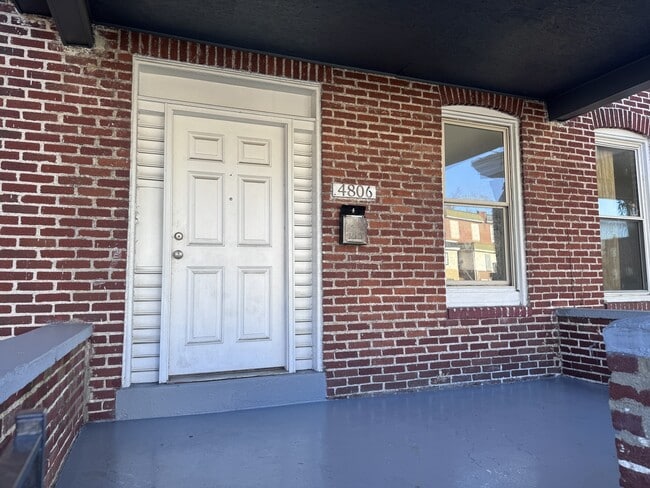 property at 4806 Reisterstown Rd