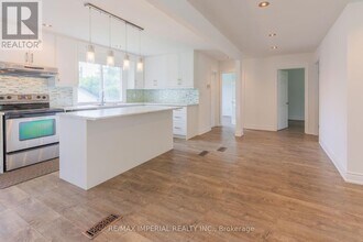 388 Becker Rd in Richmond Hill, ON - Building Photo - Building Photo