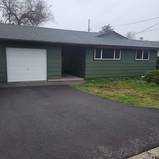 property at 533 Doty St
