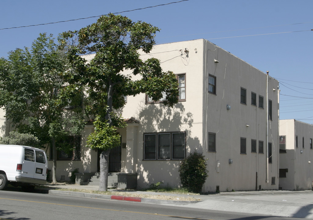 1409 Magnolia Ave in Long Beach, CA - Building Photo