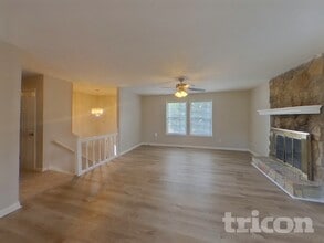 100 Edelweiss Dr in Fairburn, GA - Building Photo - Building Photo