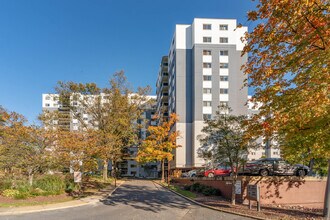 Takoma Overlook Condominium in Takoma Park, MD - Building Photo - Building Photo