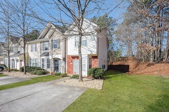 6055 Camden Forrest Dr in Riverdale, GA - Building Photo - Building Photo