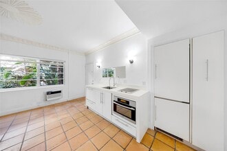 844 Jefferson Ave in Miami Beach, FL - Building Photo - Building Photo