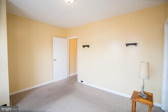 2500 E Oakdale St in Philadelphia, PA - Building Photo - Building Photo