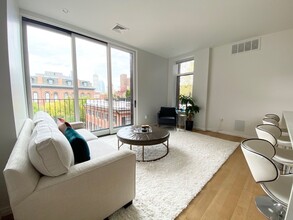 7 E Springfield St, Unit 4A in Boston, MA - Building Photo - Building Photo