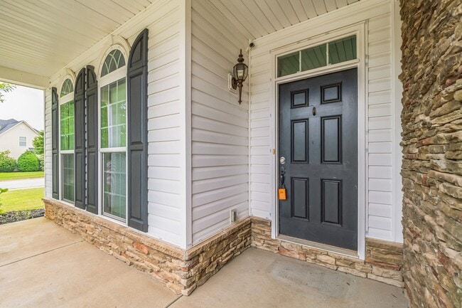 606 Shoreline Blvd in Boiling Springs, SC - Building Photo - Building Photo