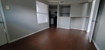 4040 Brown St in Dallas, TX - Building Photo - Building Photo