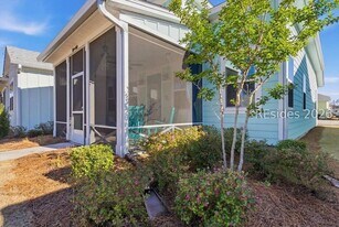 35 Caribbean Soul Ave in Hardeeville, SC - Building Photo