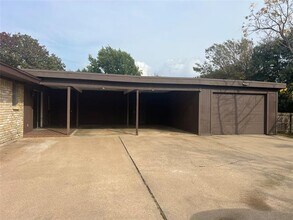 4227 Altamesa Blvd in Fort Worth, TX - Building Photo - Building Photo