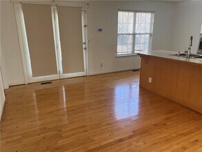 6441 Wildwood Trail in Flowery Branch, GA - Building Photo - Building Photo